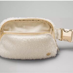lululemon athletica White Sherpa Belt Bag